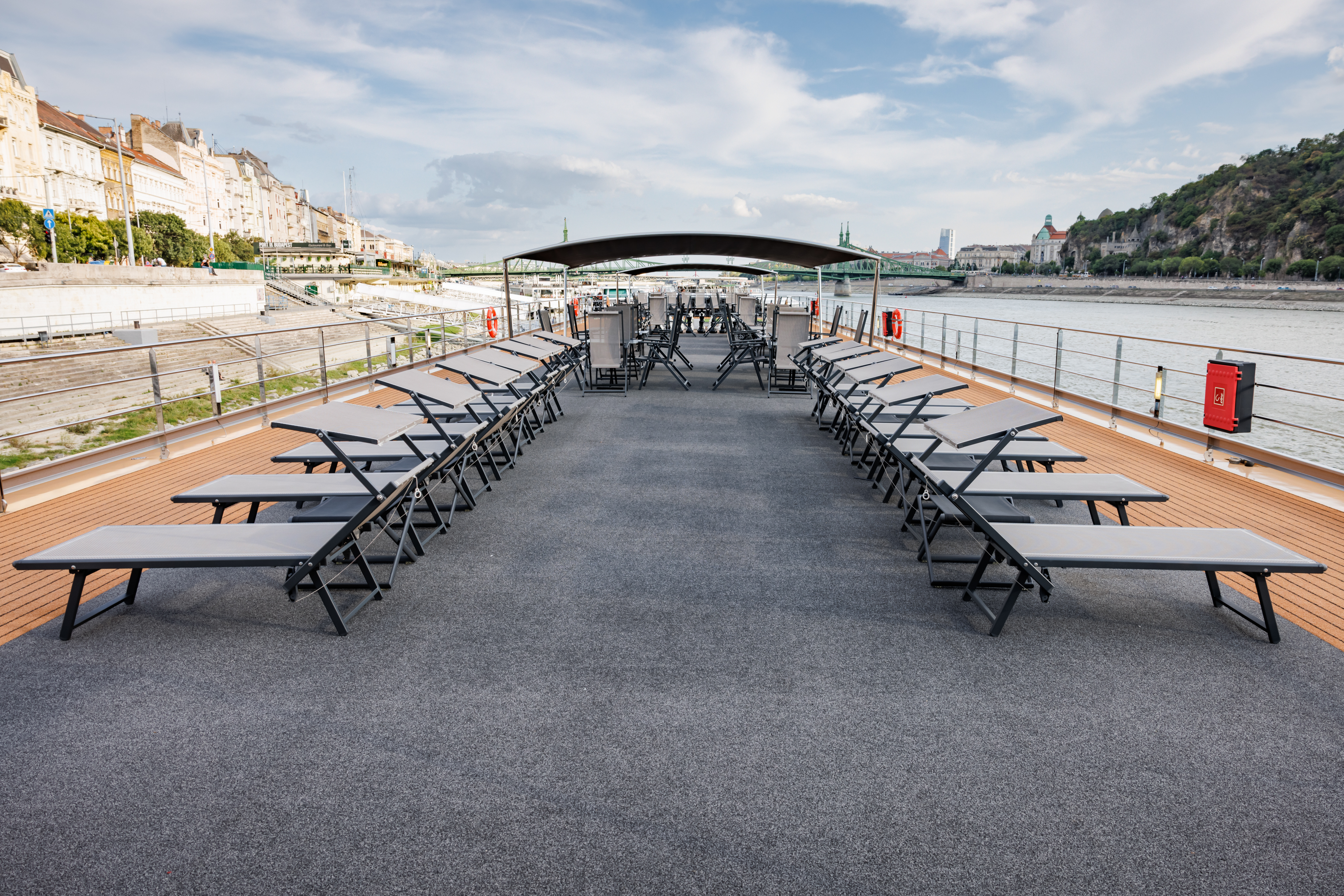 Avalon Tranquility II - Sky Deck